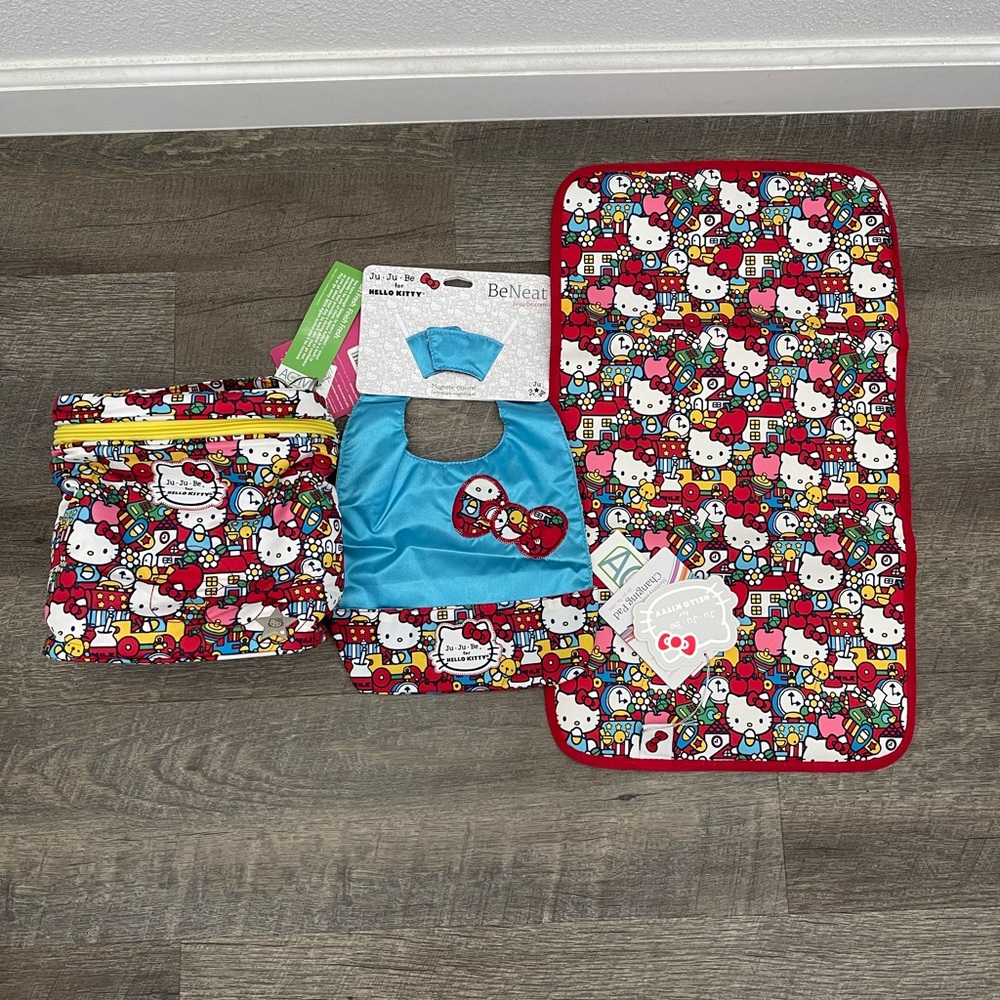 HELLO KITTY x JUJUBE collection - NEW with tags